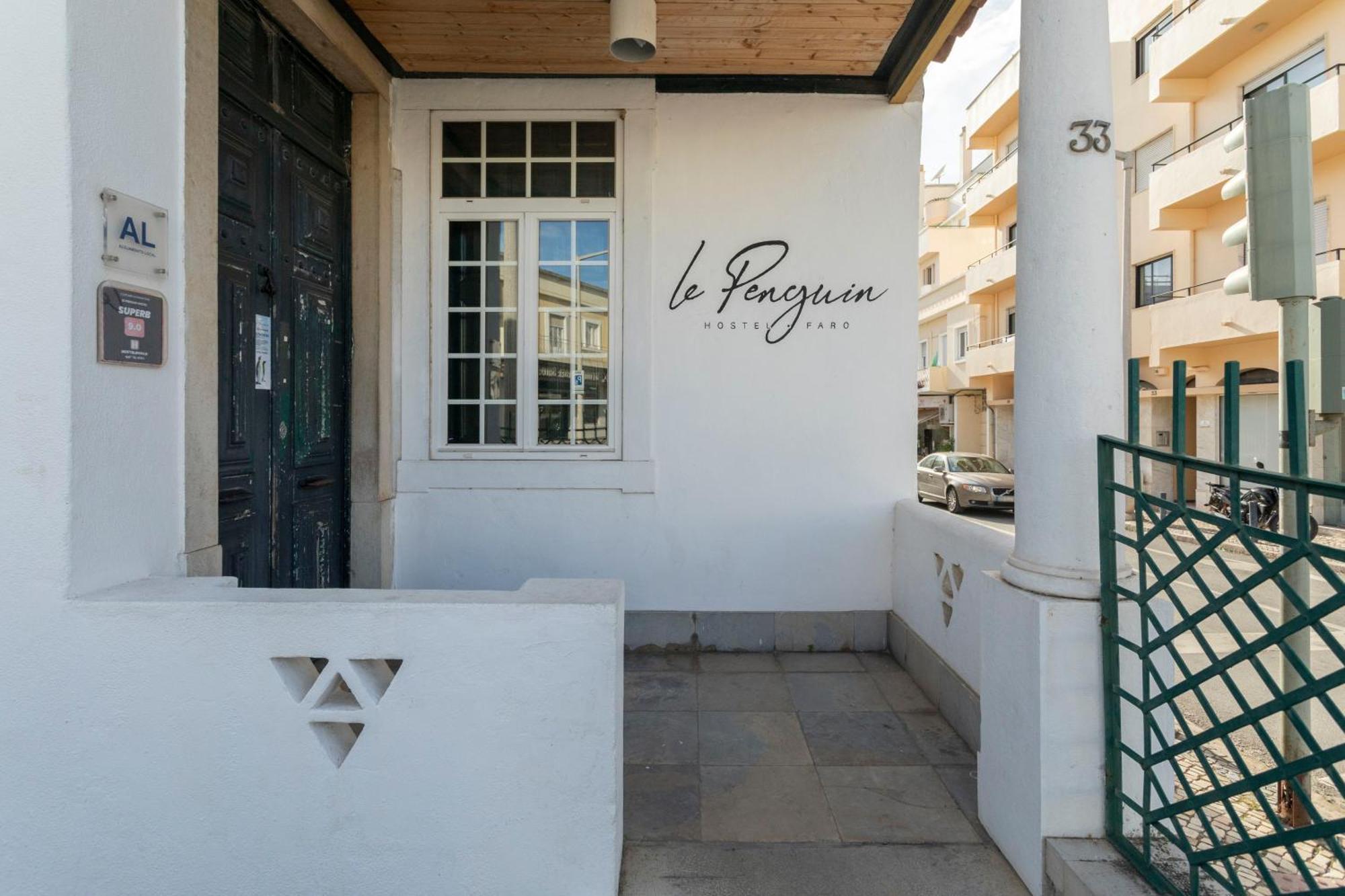 Le Penguin Hostel Faro Luaran gambar